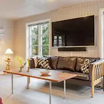 Maike - 3-7km From The Sea By Interhome بيت للعطل