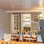 Maike - 3-7km From The Sea By Interhome