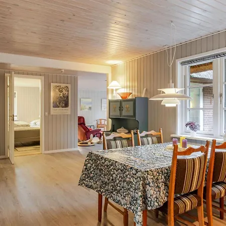 Maike - 3-7km From The Sea By Interhome *